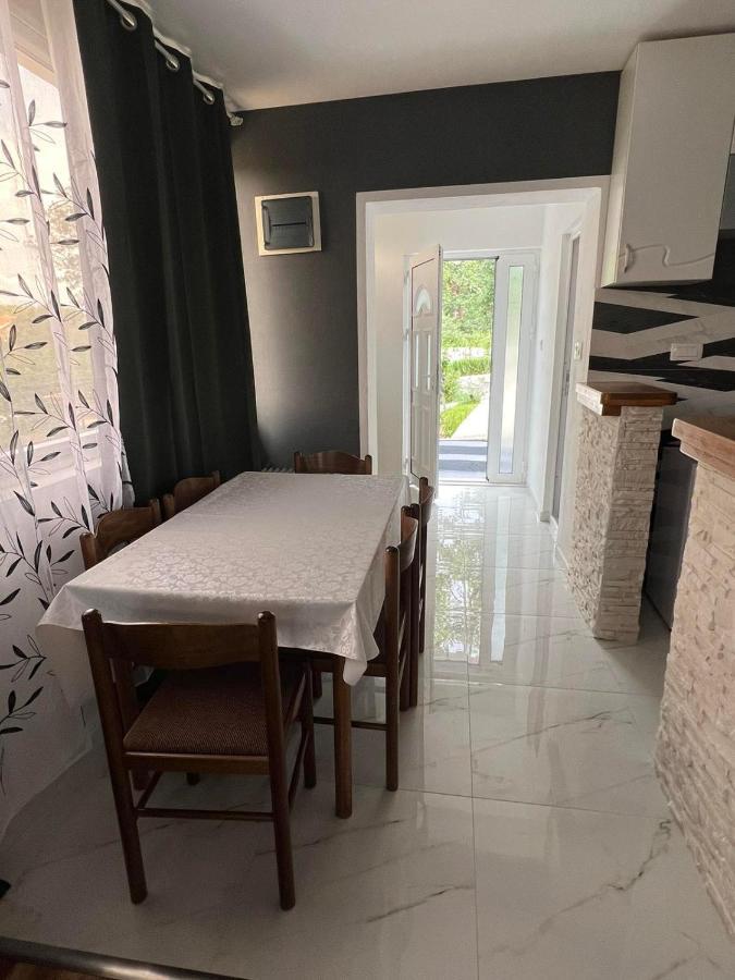 Apartman Glorija コトル エクステリア 写真